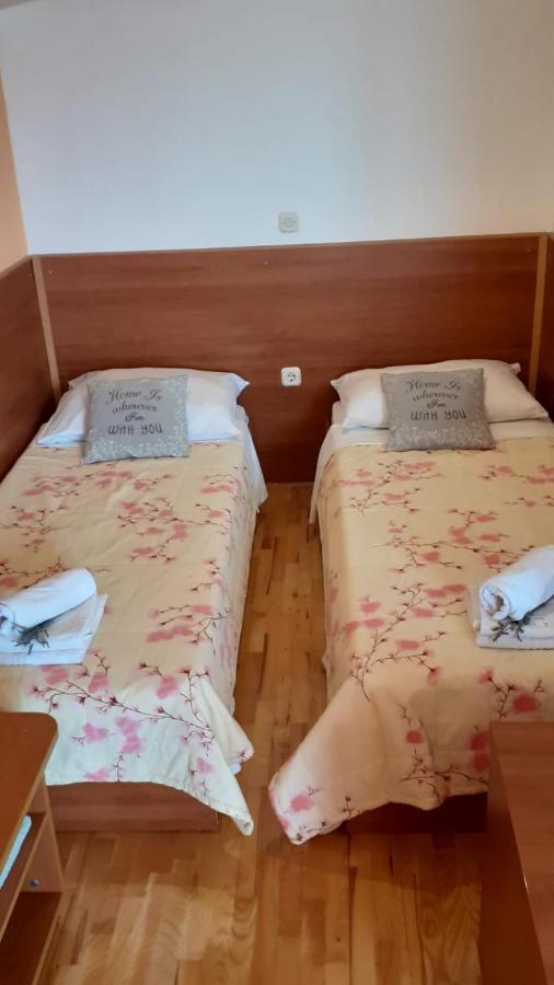 Apartments Veni Up ستاريغغاد باكلينتسا المظهر الخارجي الصورة